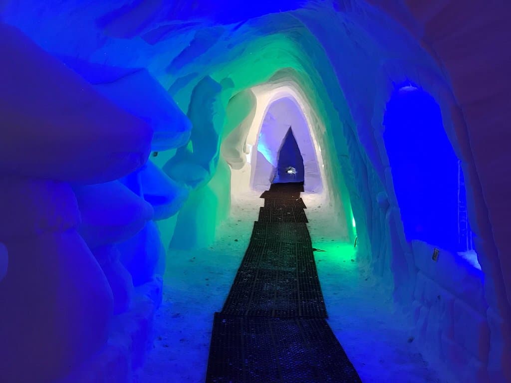 Grotte de Glace 2700
