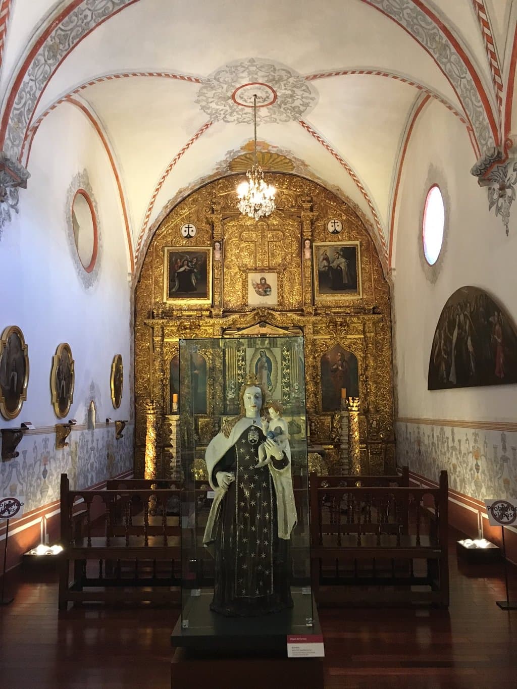 Small chapel with many religious treasures