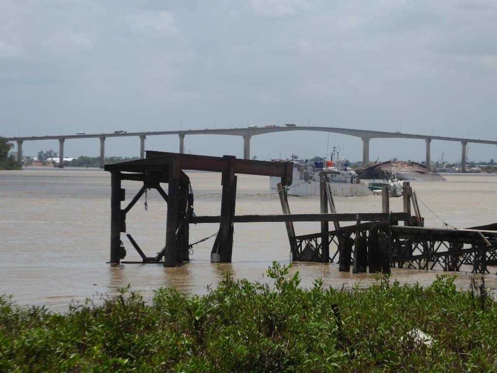 Iconic Arch Structure