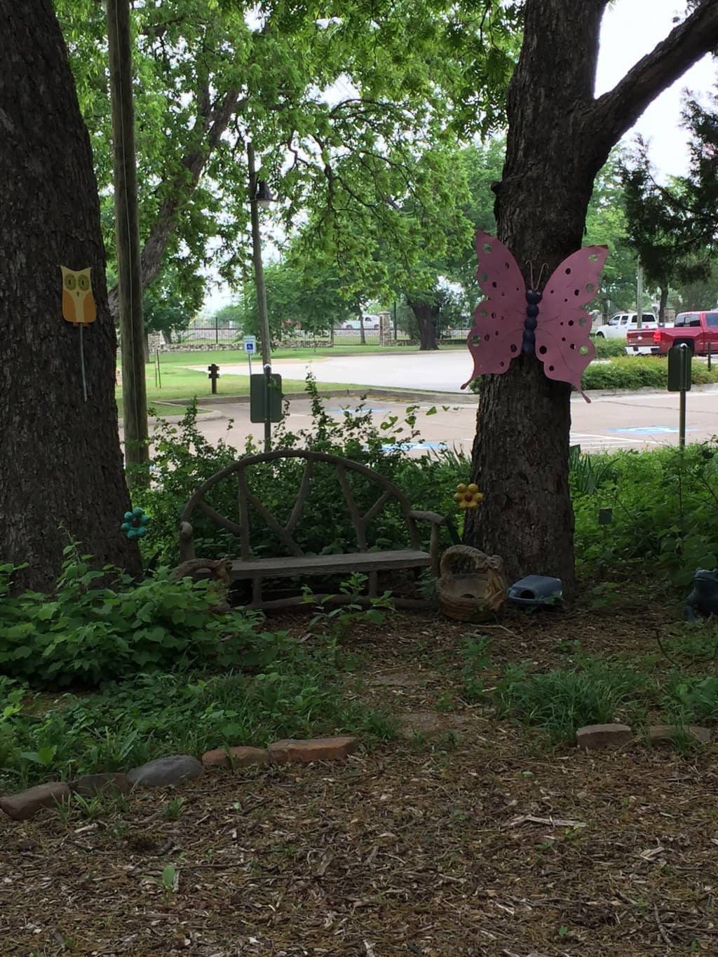 Knowledgeable Guides