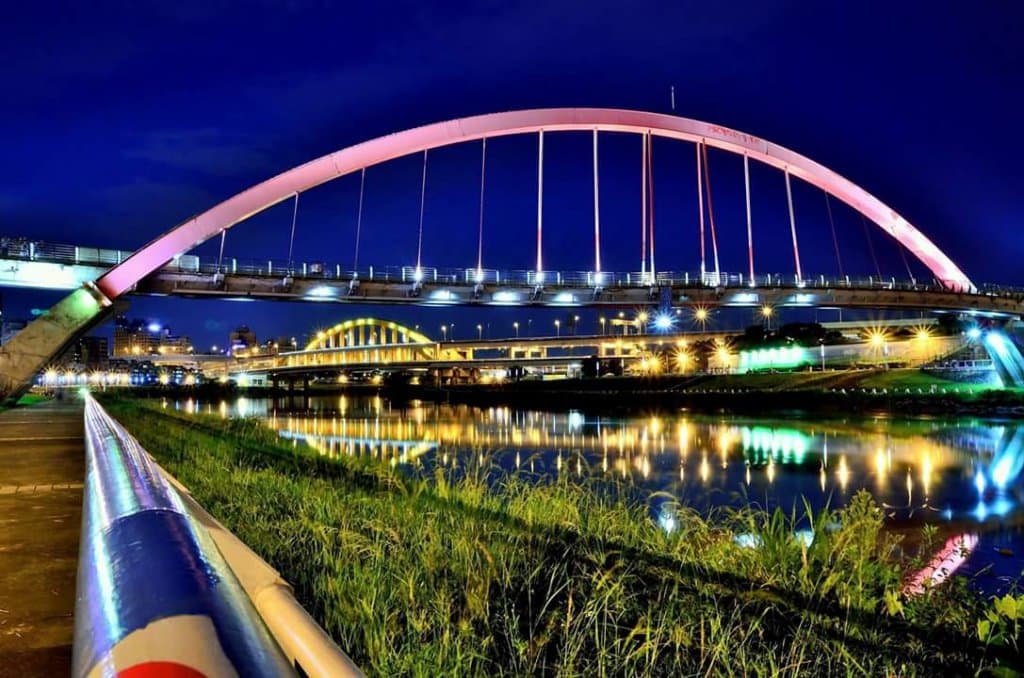 彩虹橋