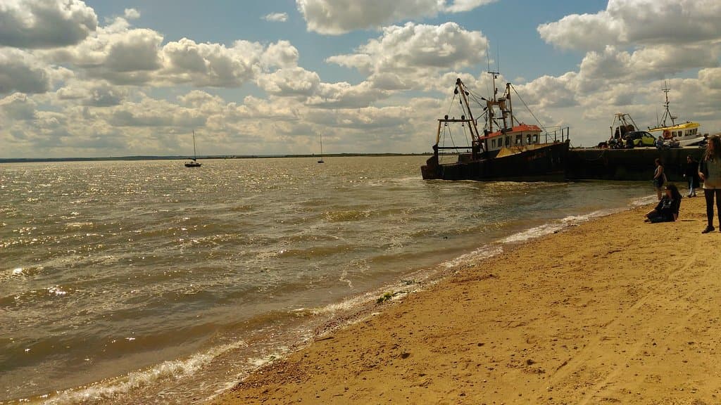 Bell Wharf Beach