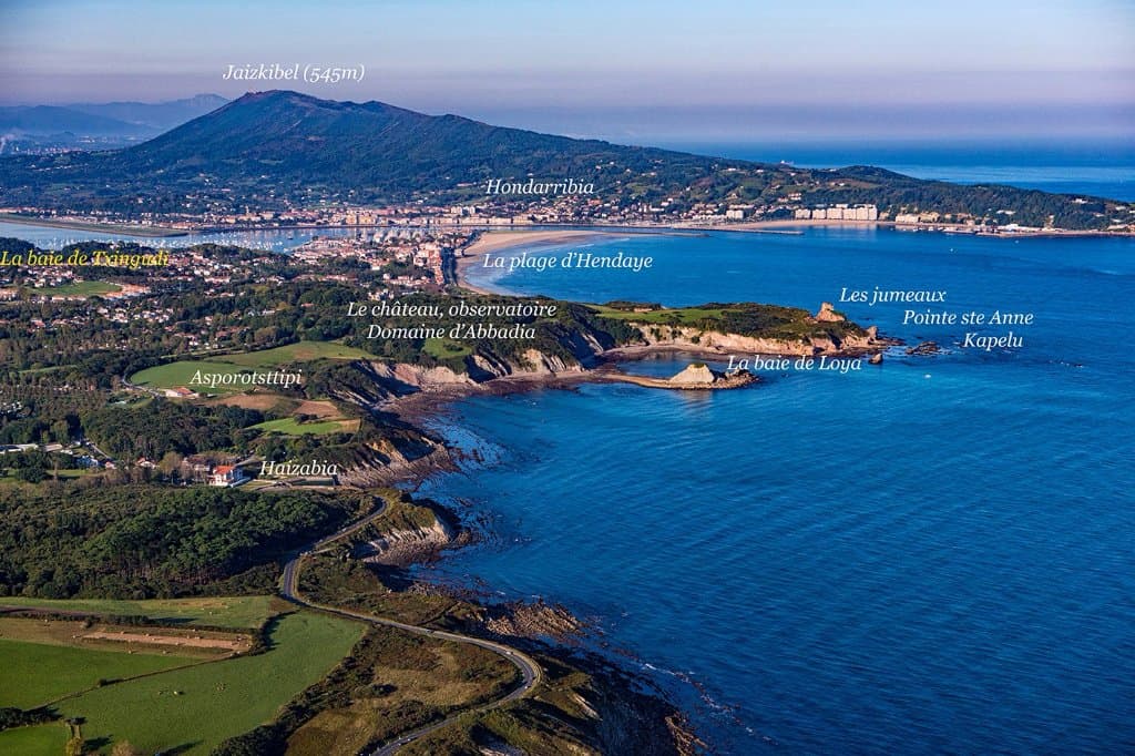Au cœur de la Corniche basque, Asporotsttipi lui rend homage