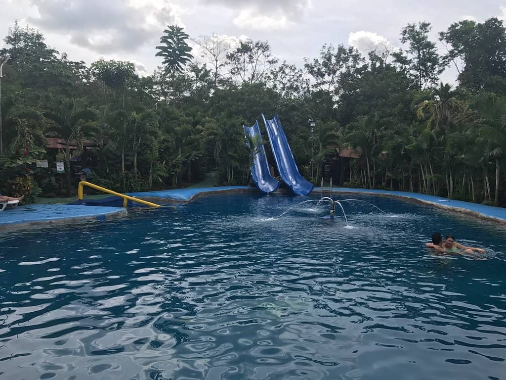 Wet Bar & Refreshments