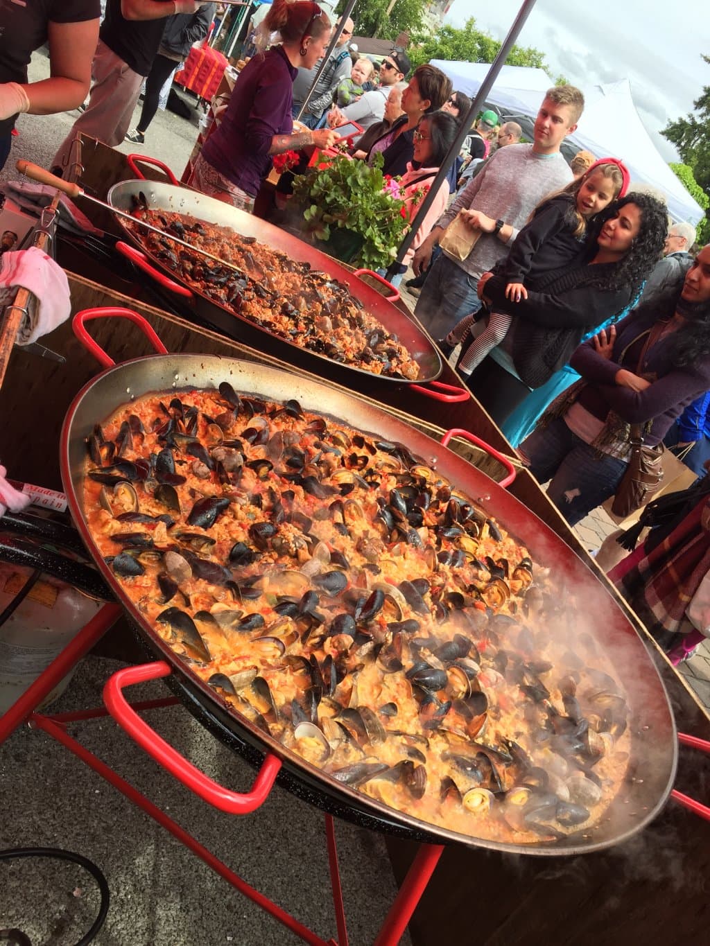 Paella Stand