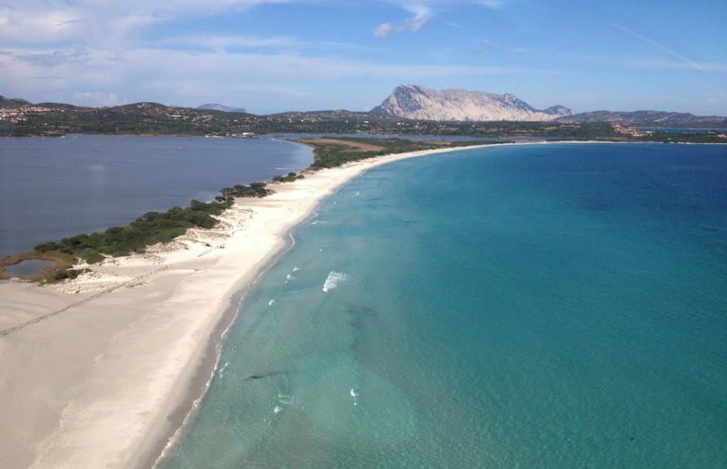 La Cinta is the best known and most popular beach of San Teodoro. Located on the northern outsk