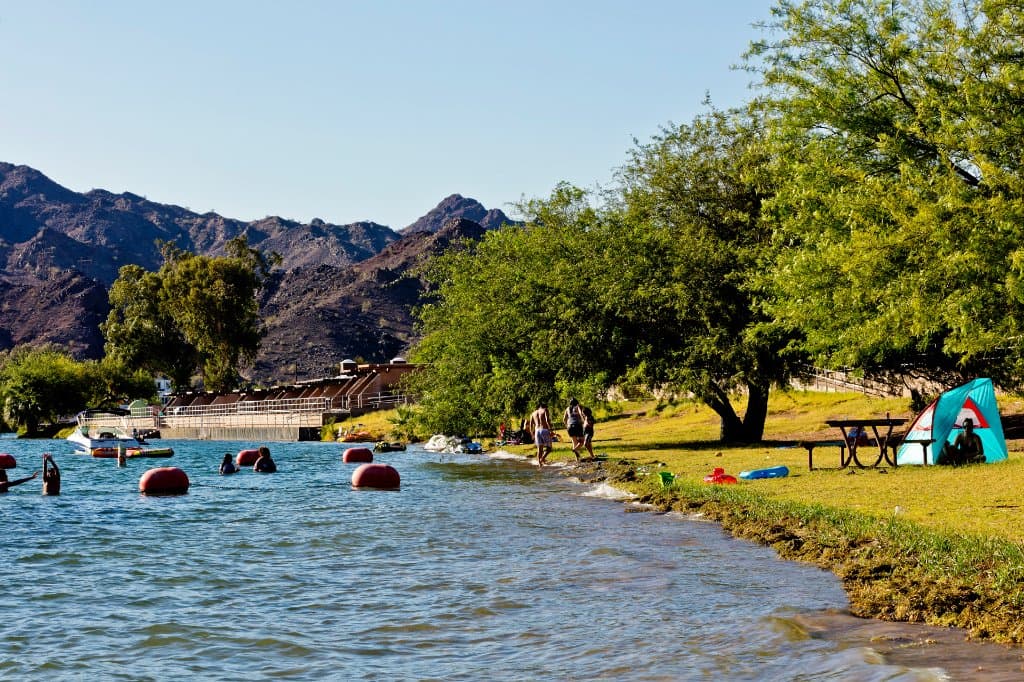 Buckskin Mountain water activities