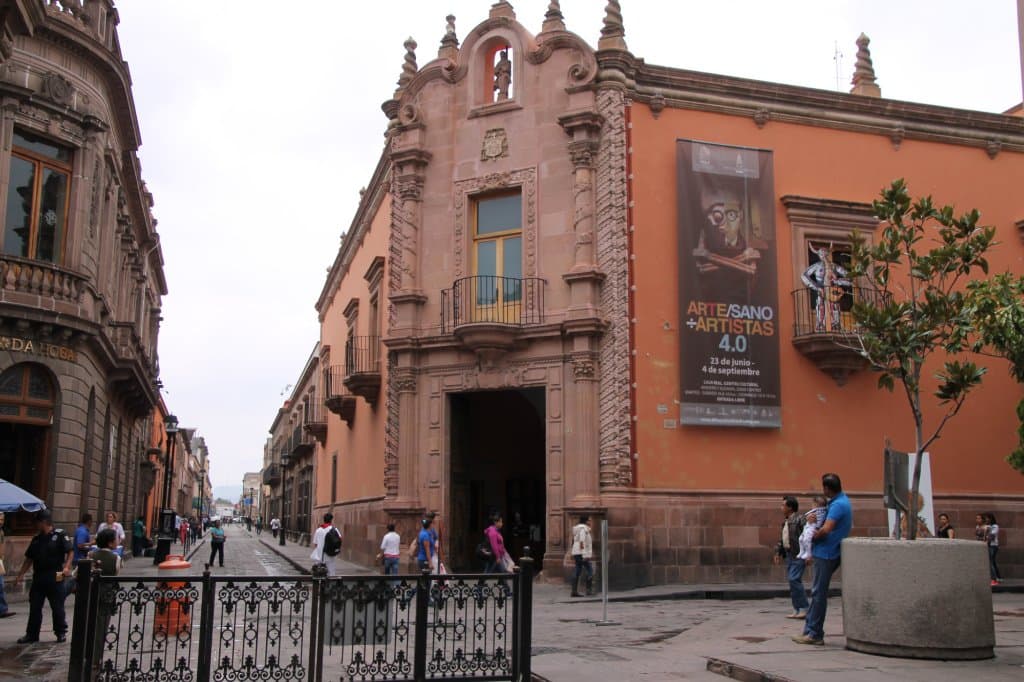 fachada principal