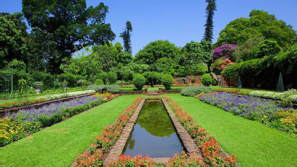 Landscape gardens