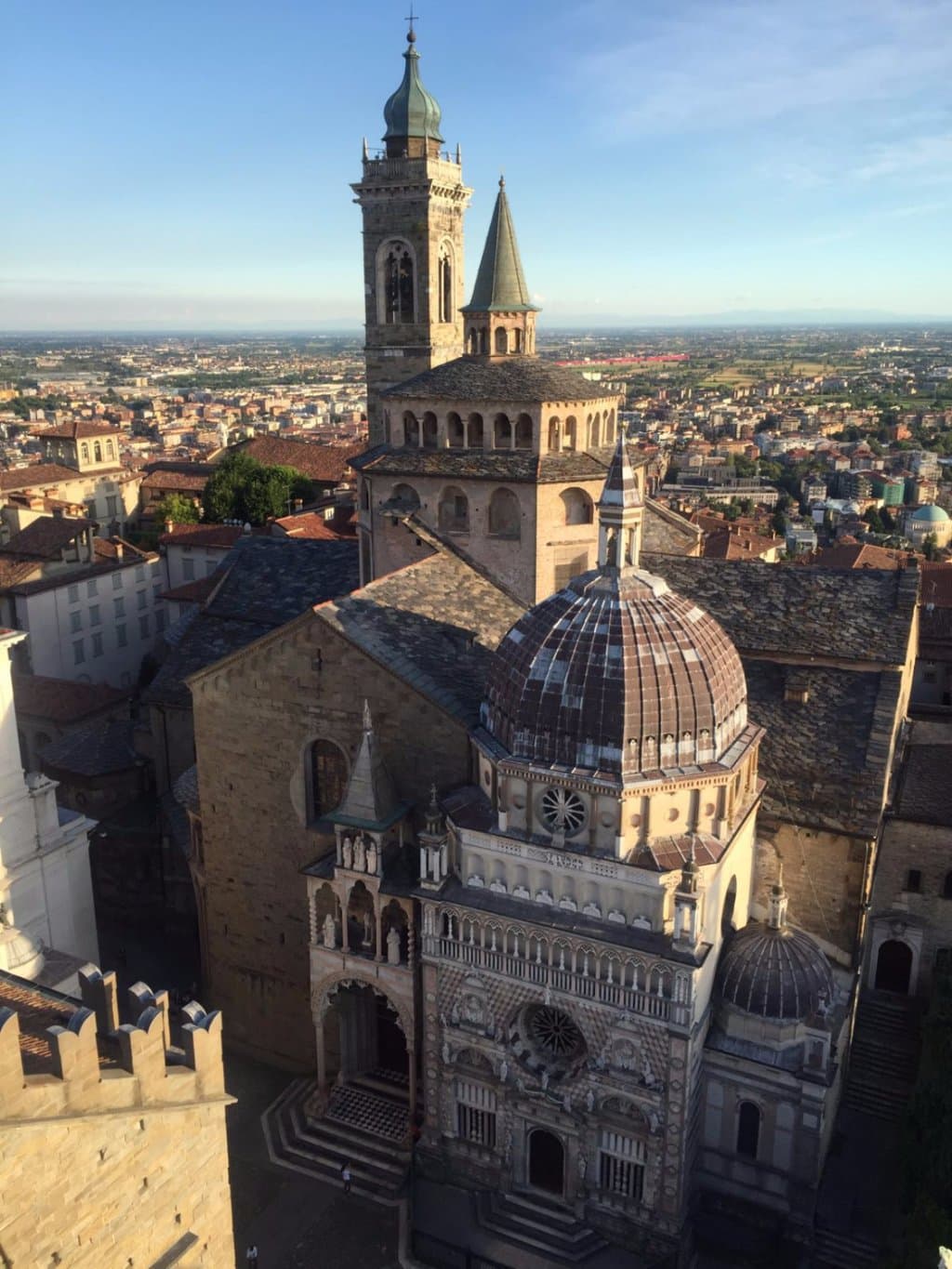 vista diurna dal Campanone di Città alta