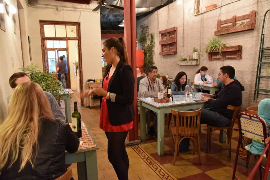 Cozy & Chic Ambiance