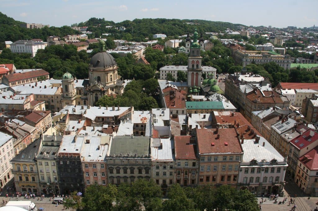 Вид на площадь Рынок с ратуши