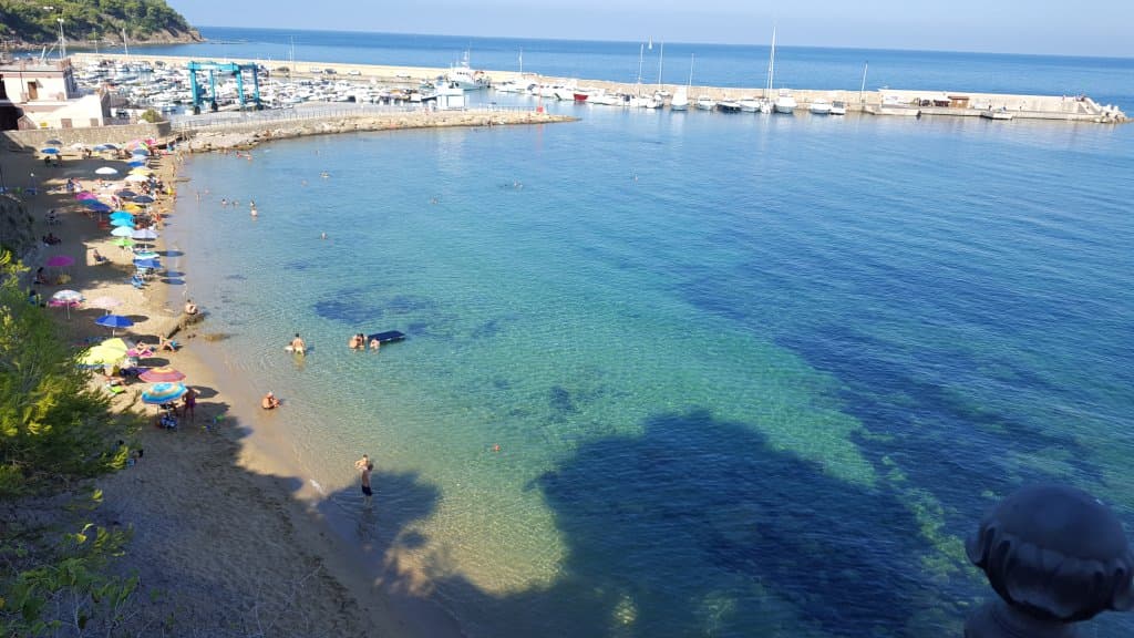 Spiaggia La Grotta