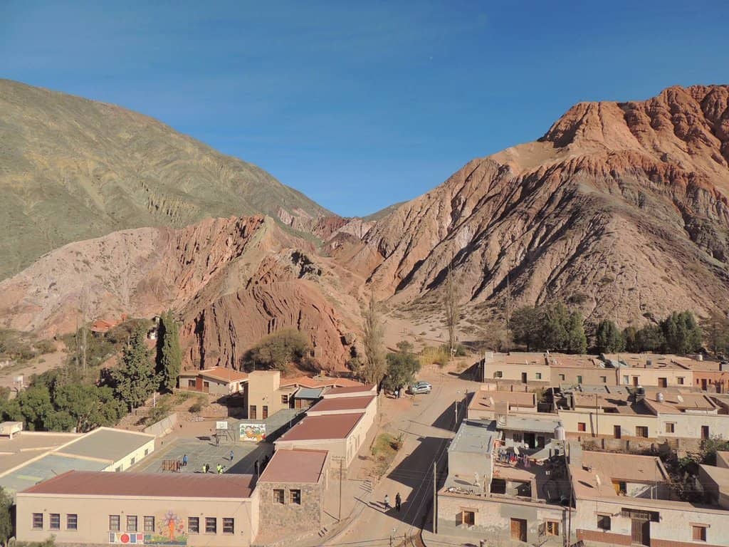Panoramic Mountain Views