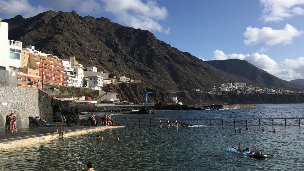 Бассейны в Пунта де Идальго