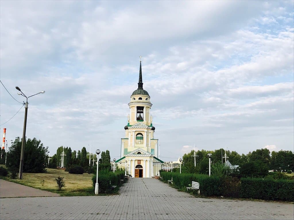 Admiralty Embankment