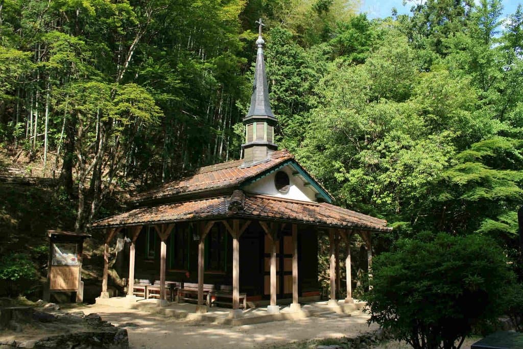 Otome-toge Pass and Maria Chapel