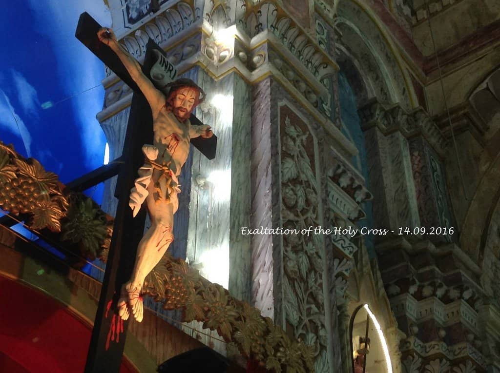 Unique Jesus Statue