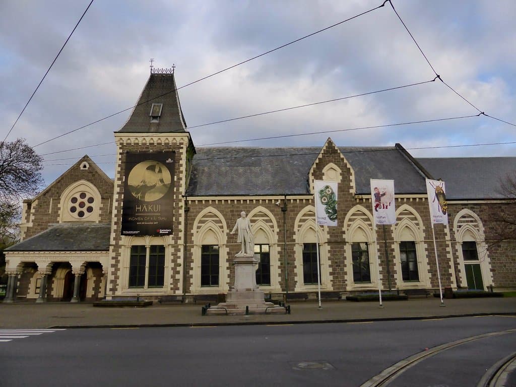 End of Worchester Boulevard