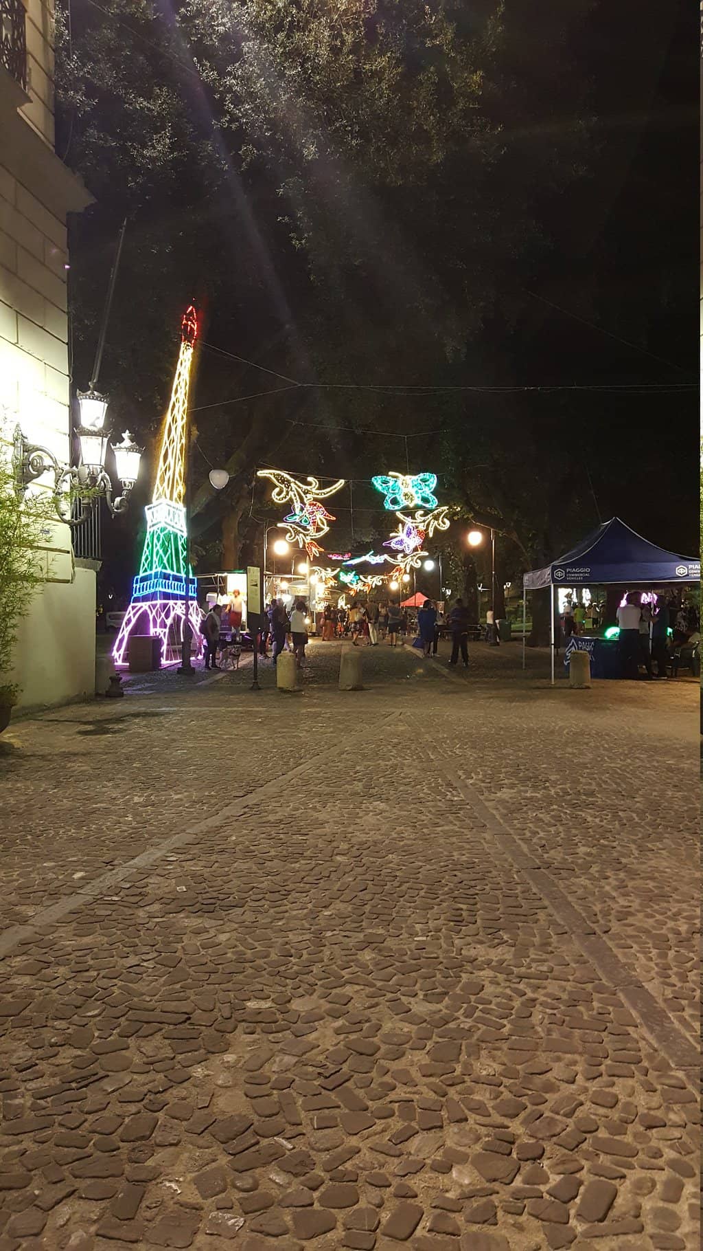 Charming Pavilions and Architecture