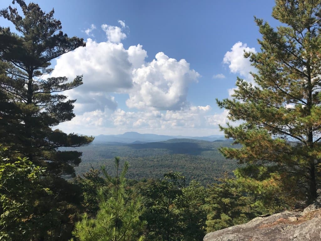 West-facing view in between Thomas and Cat peaks