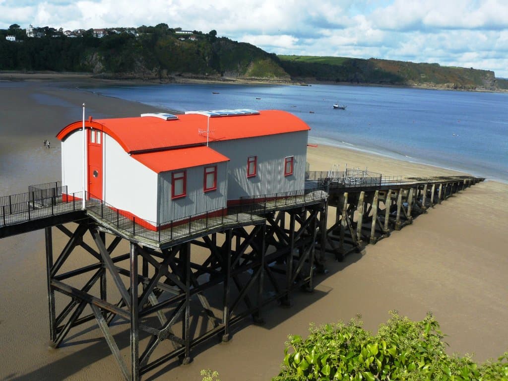 The old station, in service 1904-2005.