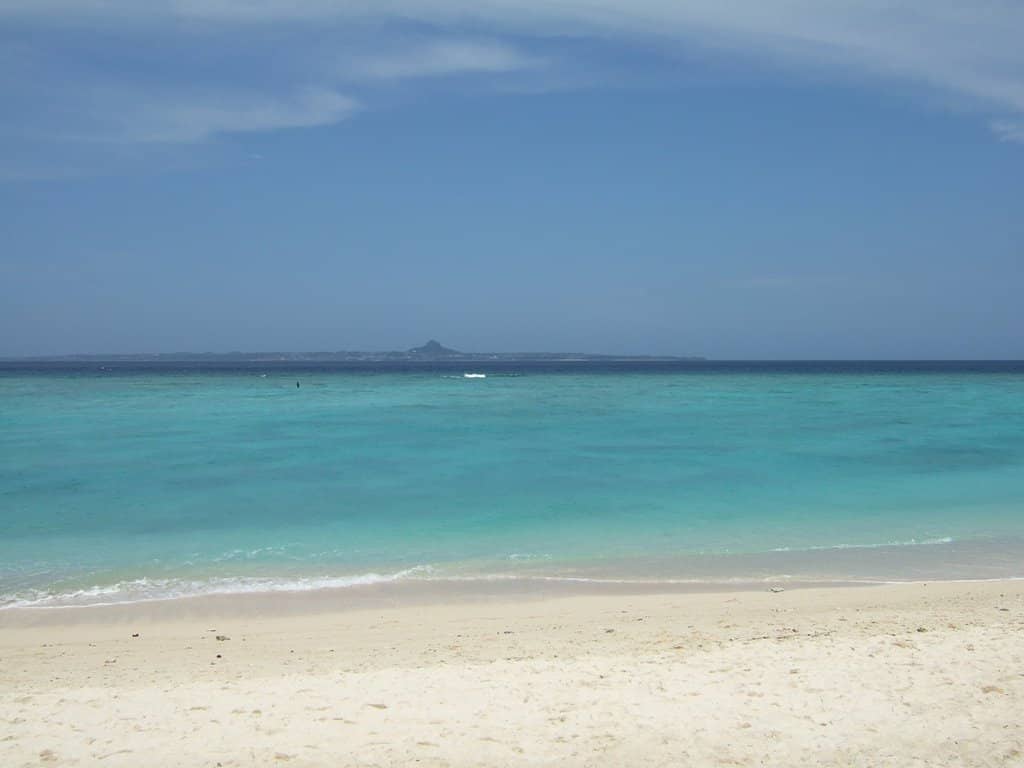 Sesoko Bridge Scenic Drive