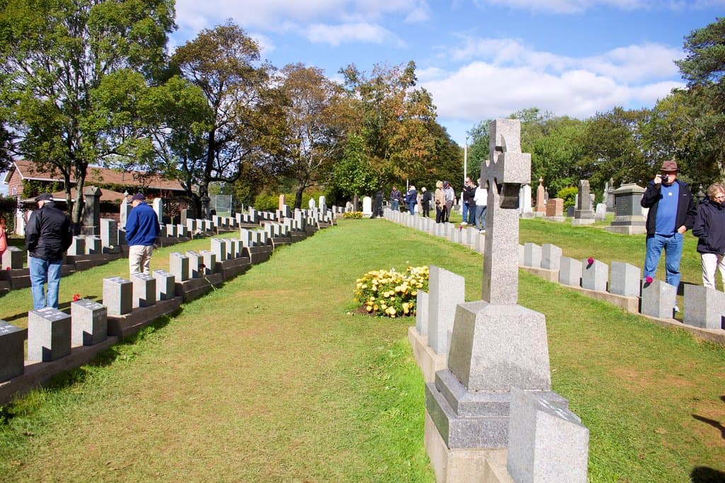Area of Titanic grave site