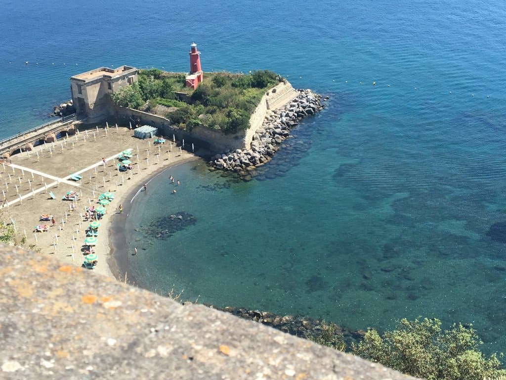 Capo Miseno dal castello museo di Baia