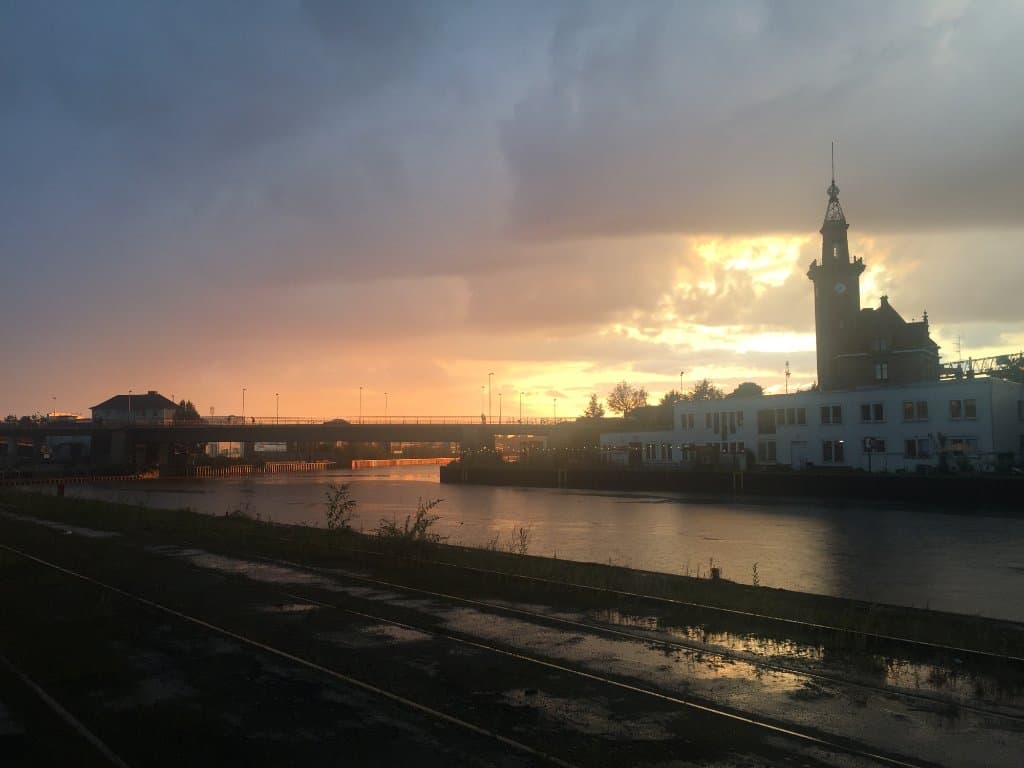 Hafenamt im Sonnenuntergang ;-)