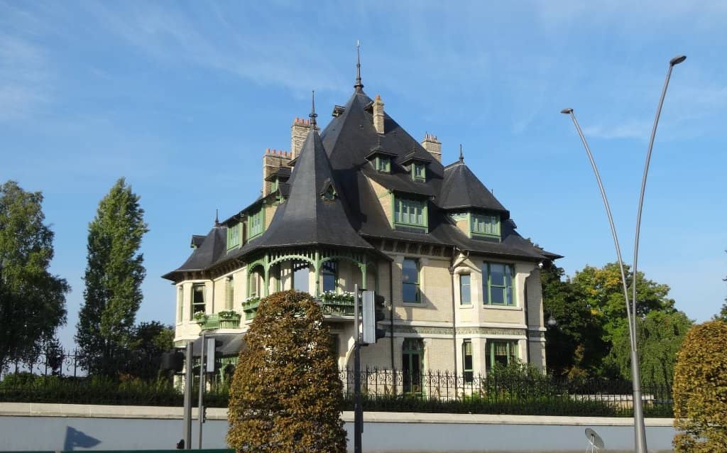 Art Nouveau & Art Deco Architecture