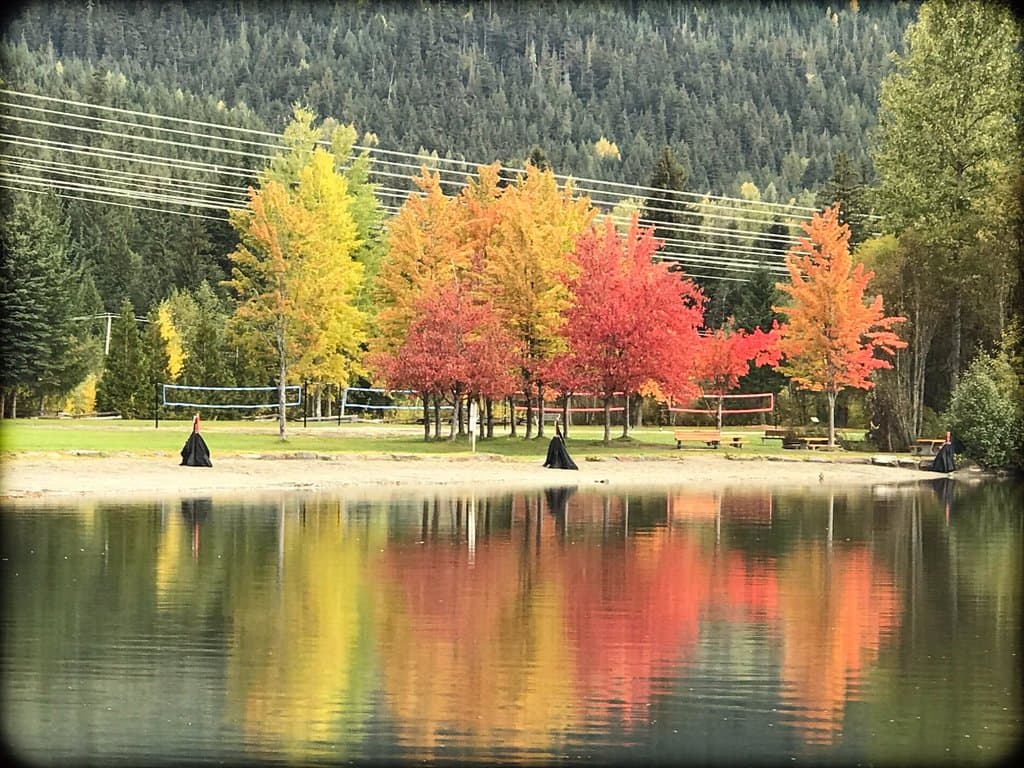 Fall Color reflection from the Lake