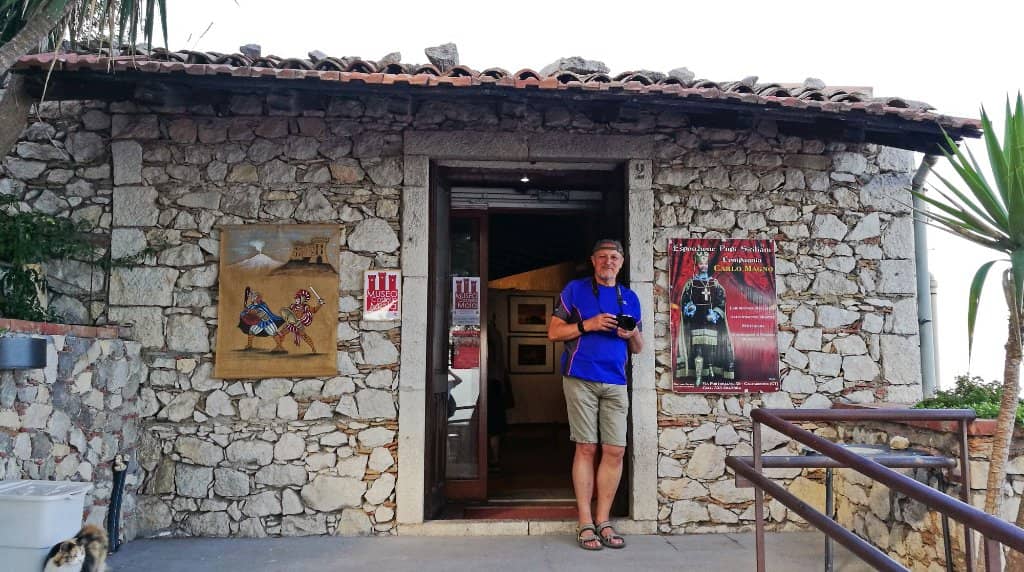 Scenic Hike (for the fit)