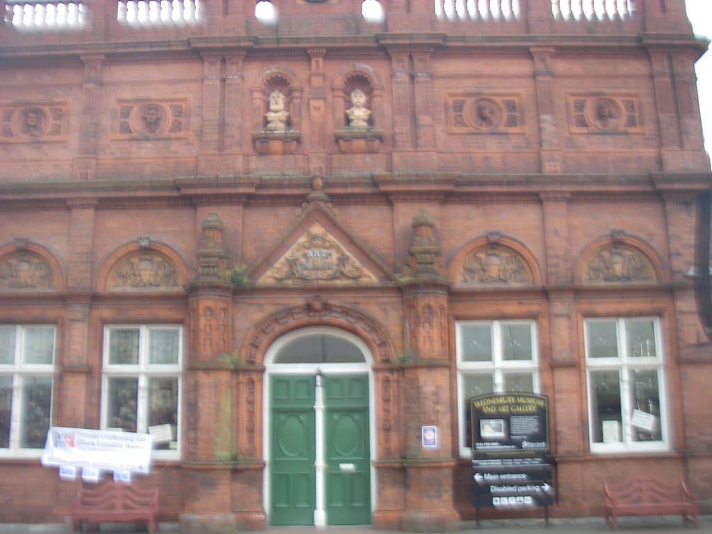 Wednesbury Museum and Art Gallery facade