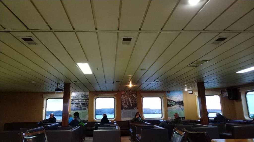 Cafeteria-Style Dining