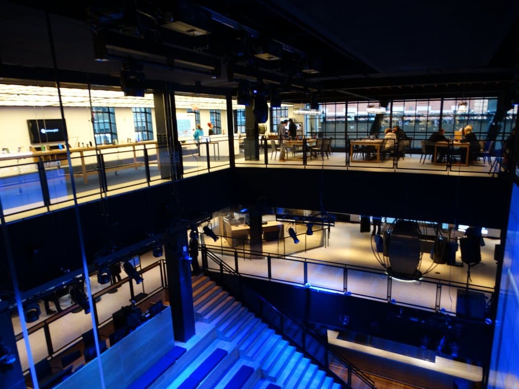 Niveles del Samsung 837