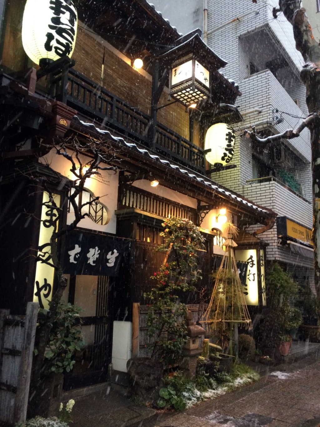 店舗内外観