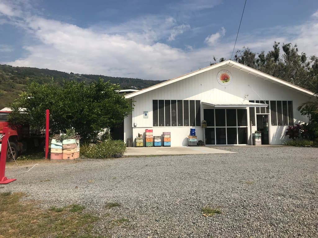 Big Island Bees gift shop