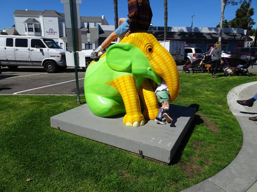 Unique Crafts & Artwork