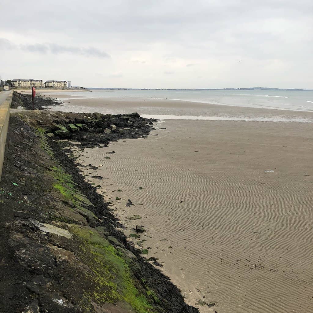 Expansive Low Tide Walkways