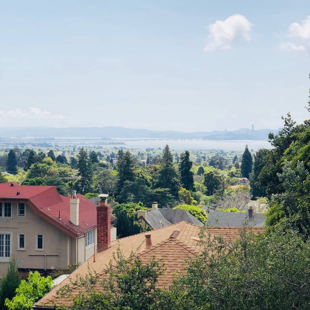 Panoramic Bay Views