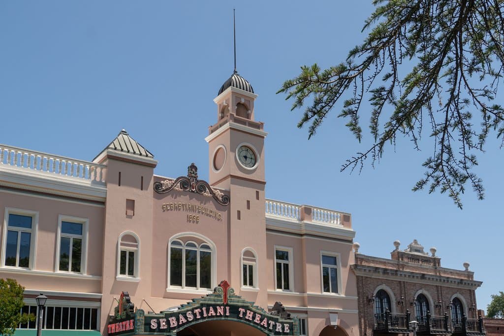 Beautiful clock tower is Plaza landmark