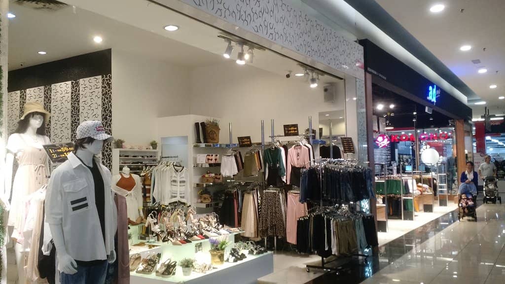 Retail Therapy & Gadgets