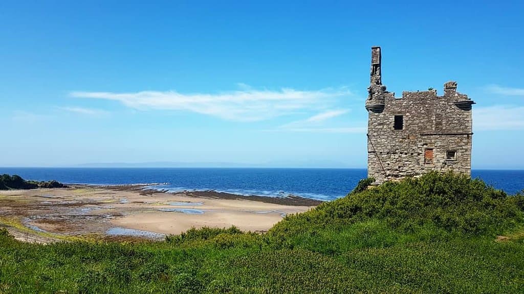 Greenan Castle
