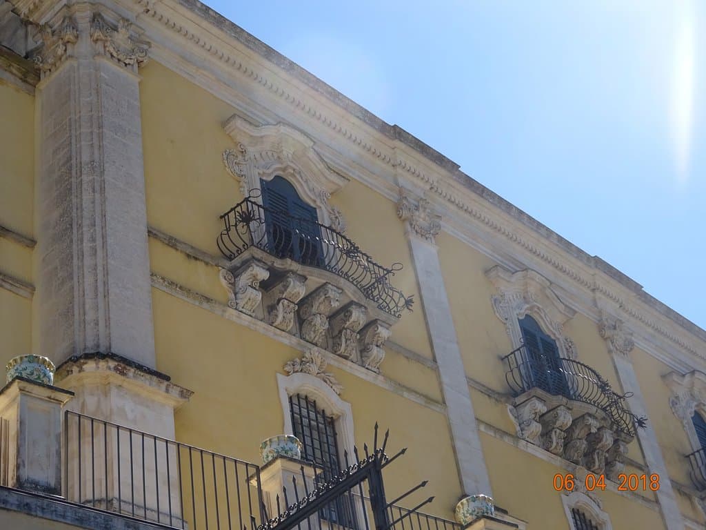 Palazzo Sortino Trono - An aspect of the facade