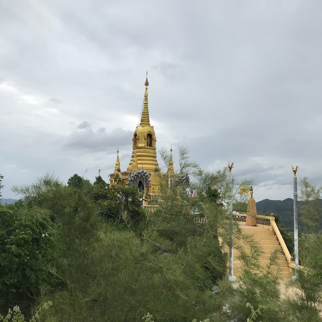 Tham Kaew Kanchanaphisek