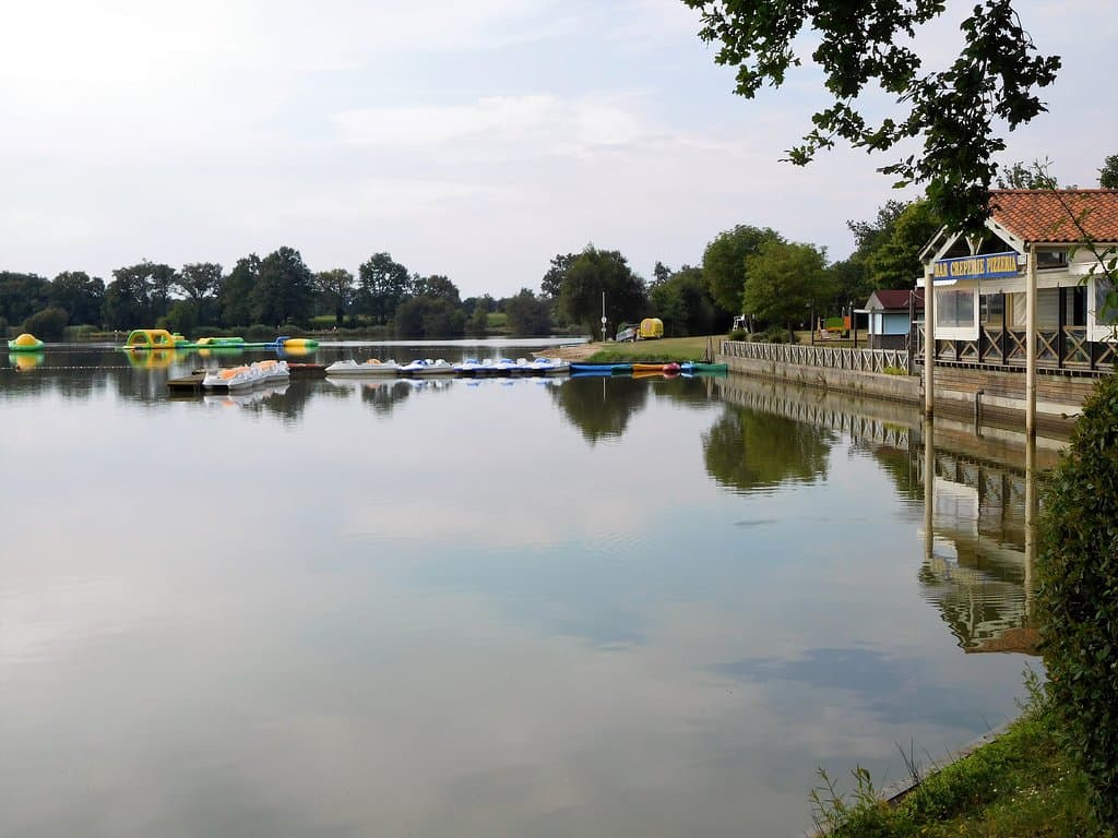 ponton et pédalos