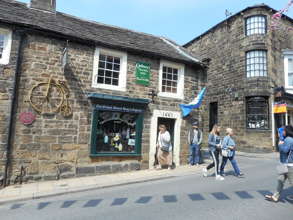 Ye Olde Sweet Shop