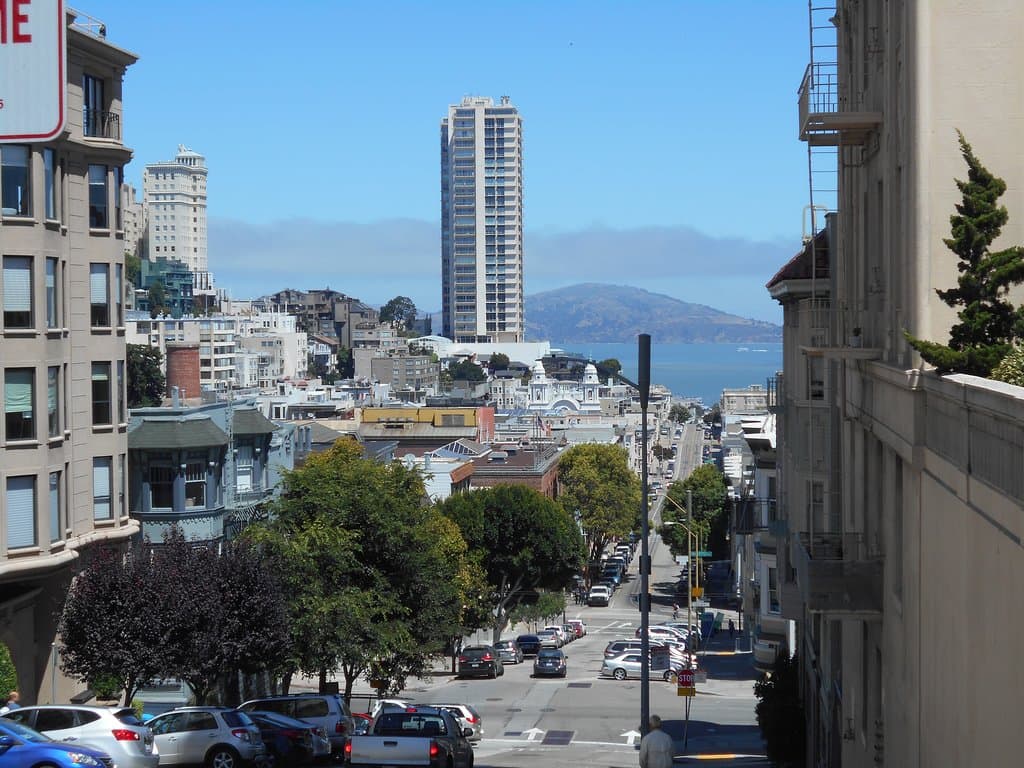 ノブヒルよりサンフランシスコ湾を望む