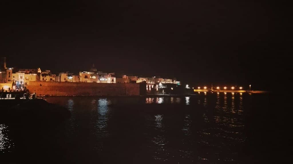 The Iconic Sea Wall
